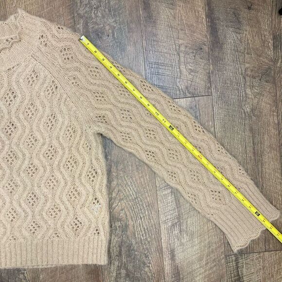 J Crew Women’s Pointelle Scallop Trim Sweater Beige Tan Crochet Eyelet Alpaca XL - Picture 7 of 8